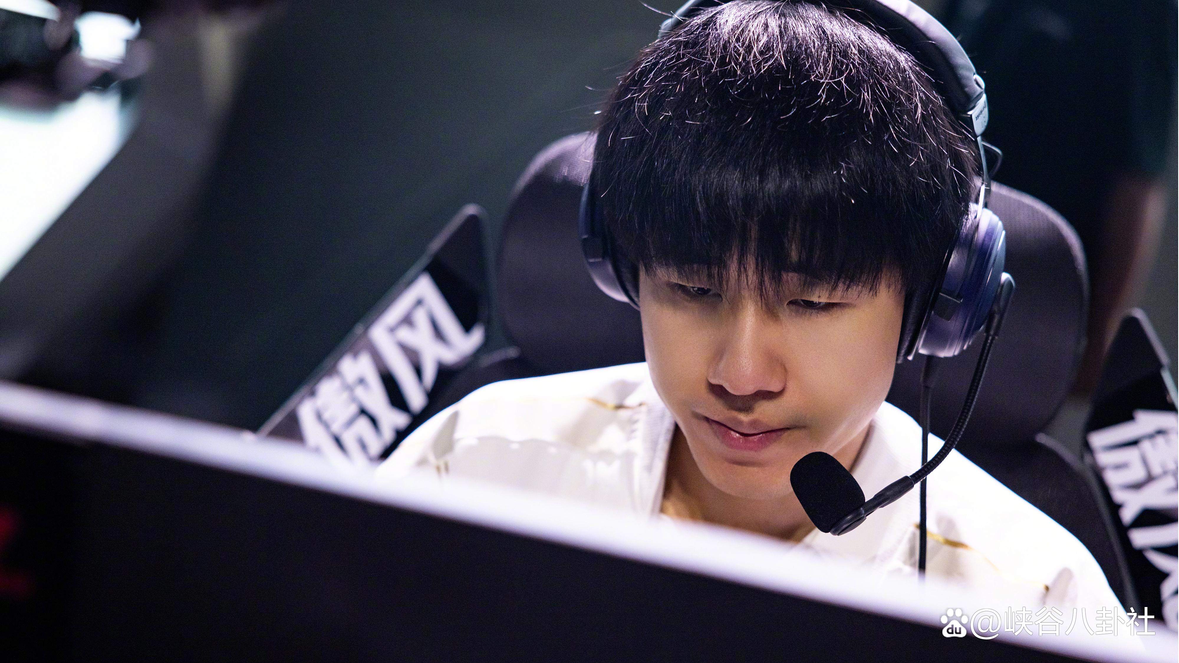 Rookie连续十五场比赛得分超过领先优势明显，G2不断突破！的简单介绍-九游下载中心